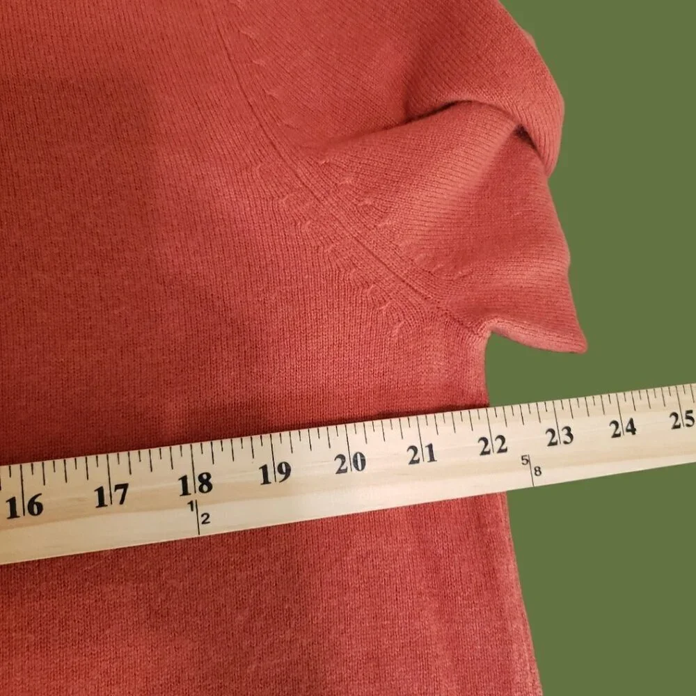 Banana Republic Mens 100% Cashmere V-Neck Sweater Orange Large